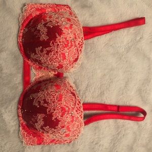 Victoria’s Secret Bra